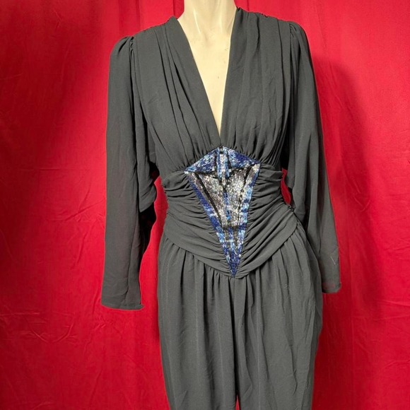 Vintage 80s black jumpsuit with sequin bust - Picture 2 of 6